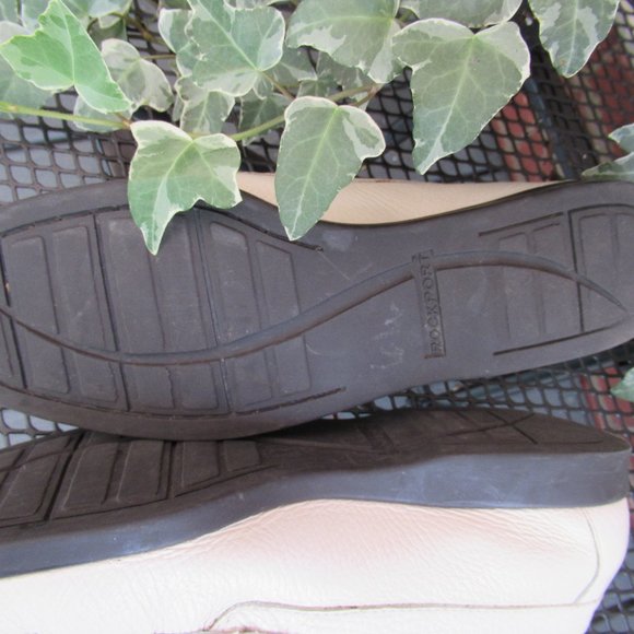 Women's Rockport Loafers, Driving Shoes 8 Medium to Narrow - Picture 5 of 10